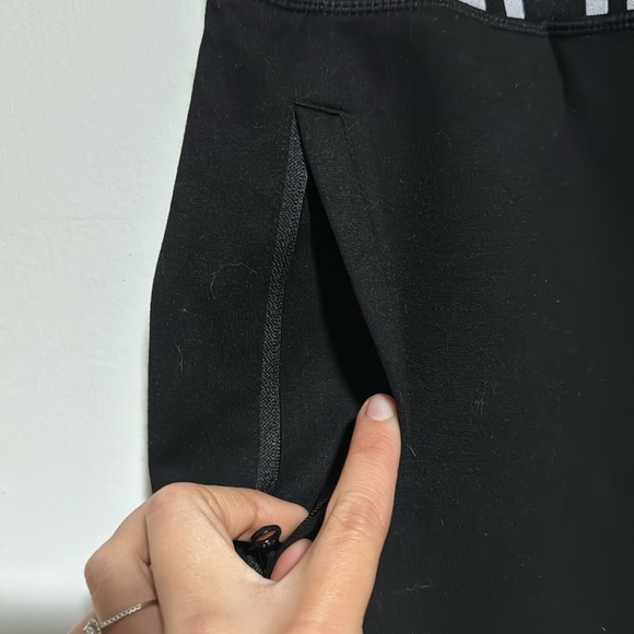 Alphalete sweatpants/joggers - Picture 6 of 8